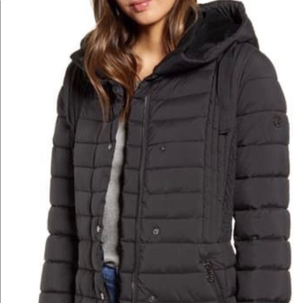 Bernardo Packable Puffer Jacket